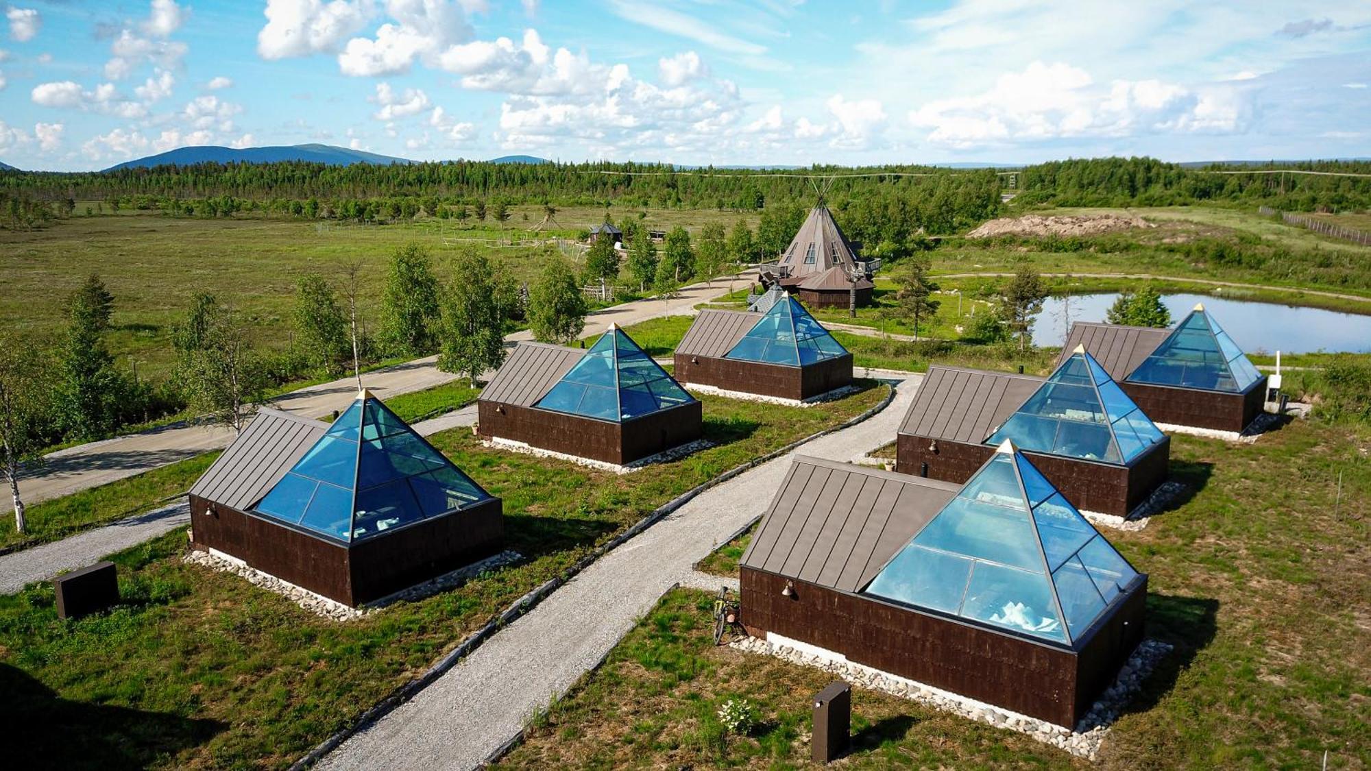 Aurora Pyramid Glass Igloos Köngäs Kültér fotó